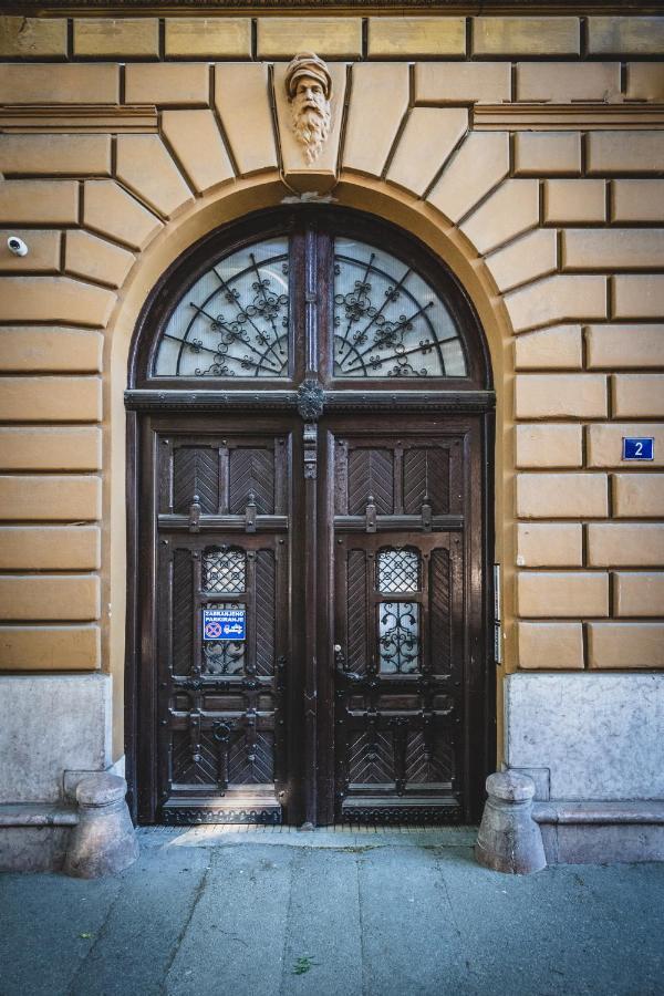 Museum Apartment Суботица Екстериор снимка